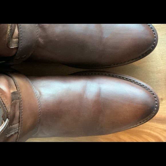 FRYE Wyatt Harness Short boot - Dark Brown, size 9.5 - Picture 5 of 8